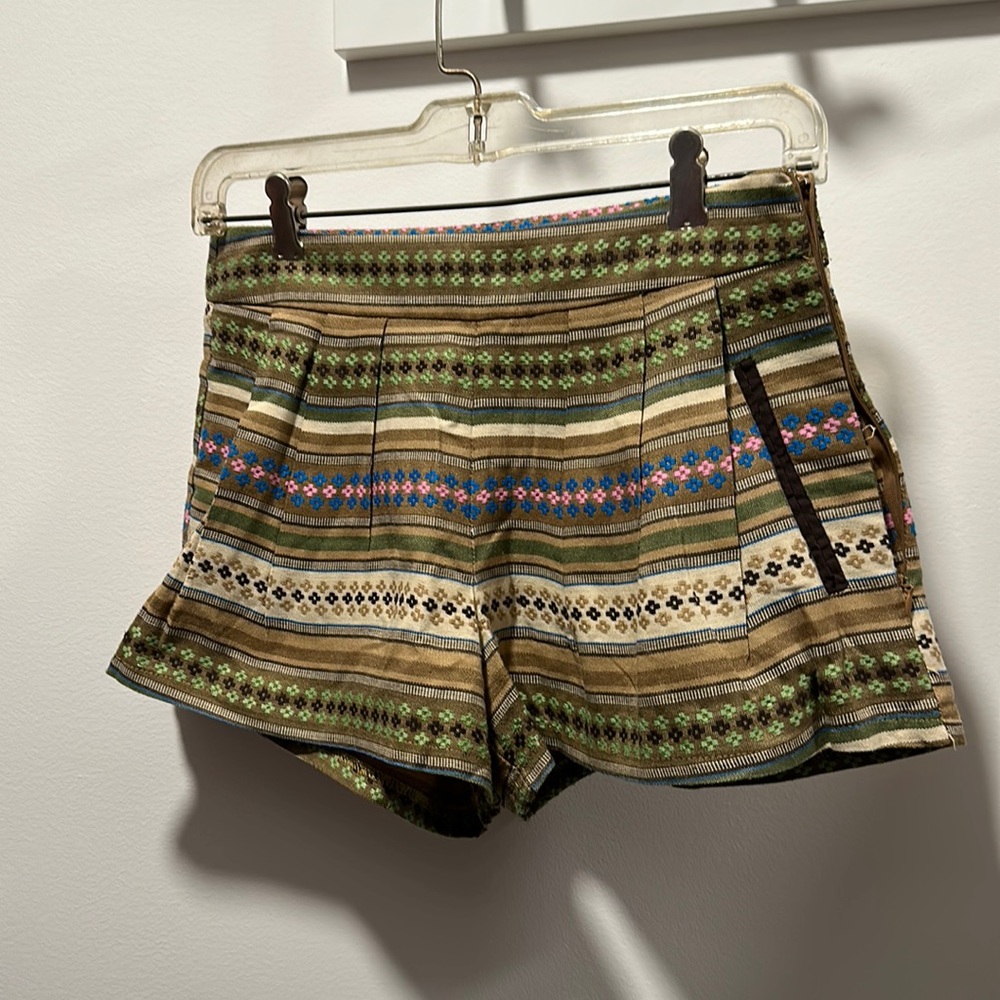 Ezra Woven Multicolor Print Shorts Size S